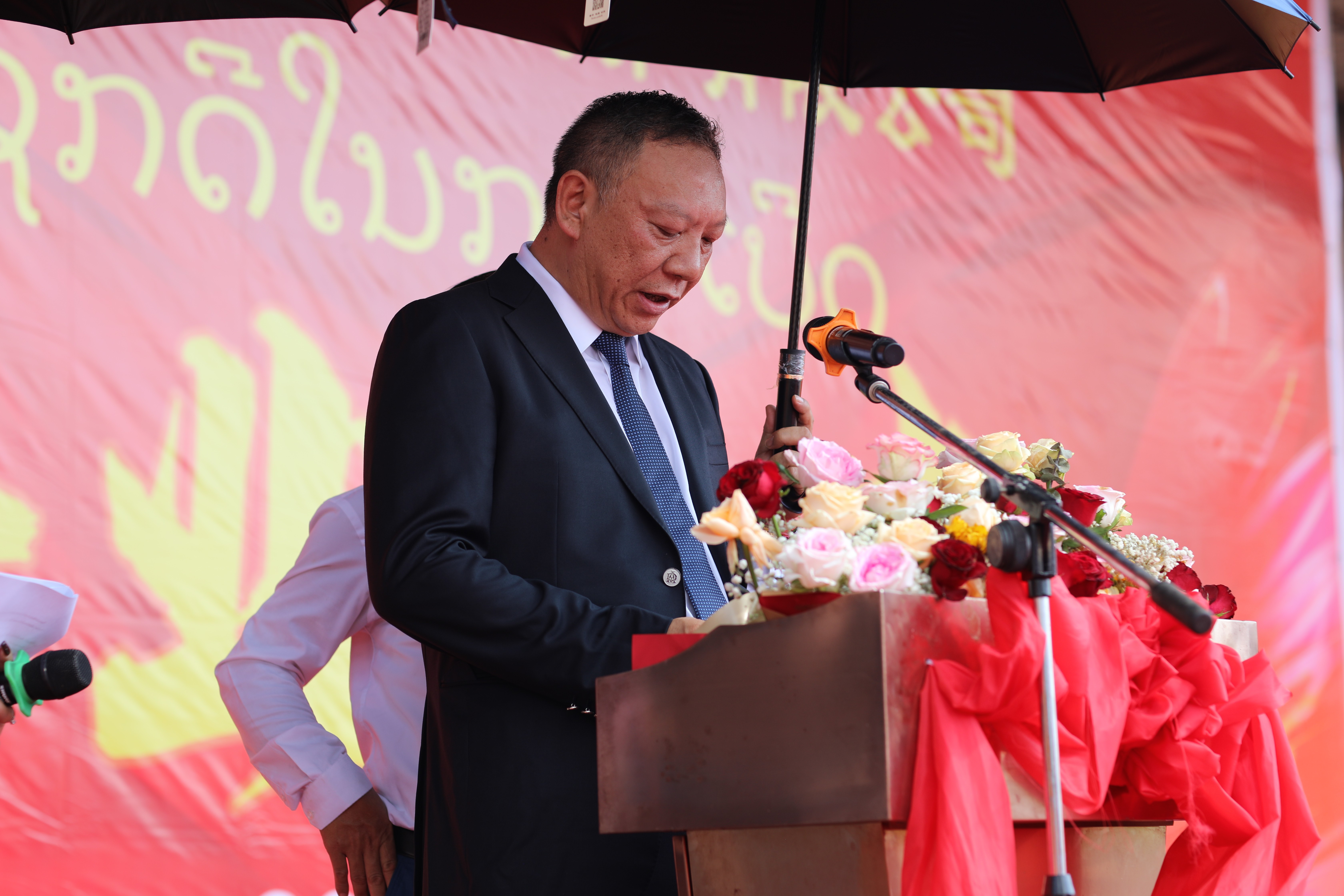 老-中云墾橡膠波喬有限公司工廠盛大開業(yè)，扎根波喬熱土，共繪橡膠產(chǎn)業(yè)新圖景四.JPG